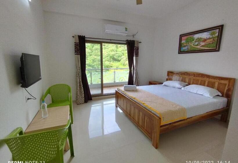 Отель Kavijay Sea View