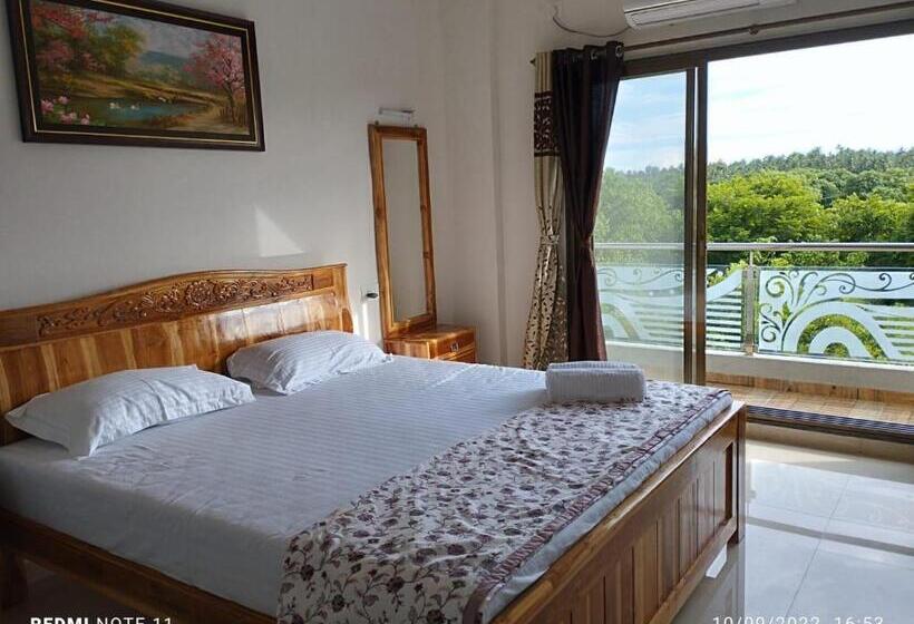 Отель Kavijay Sea View