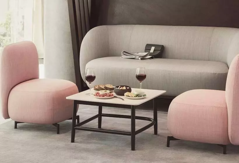 Okko Hotels Paris La Défense