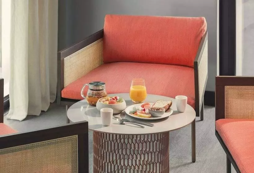 Okko Hotels Paris La Défense