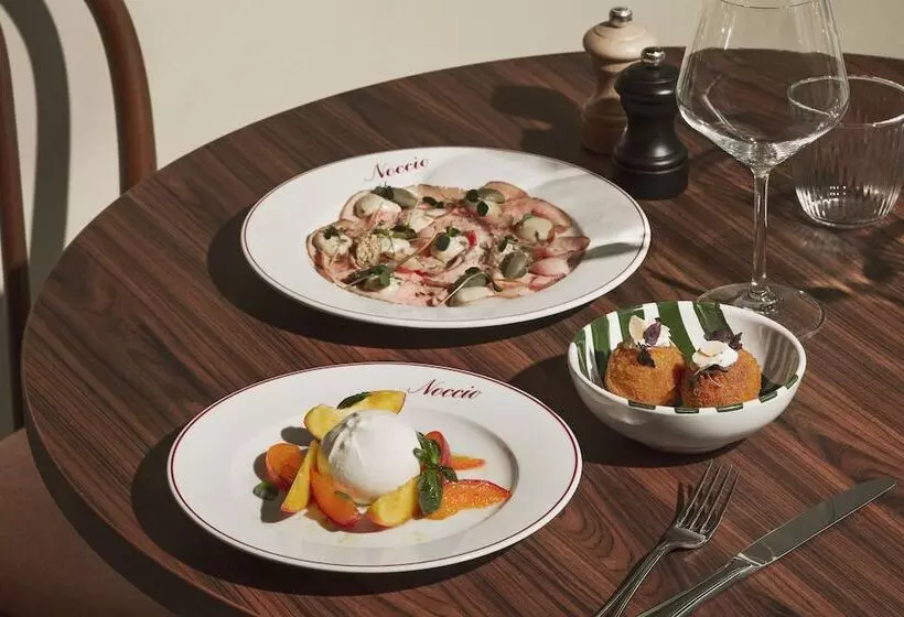 Okko Hotels Paris La Défense