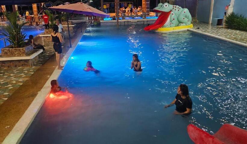 هتل Pmg Islandscape Resort