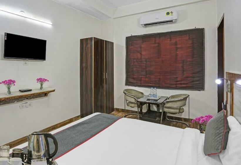 בית מלון כפרי Townhouse 1037 Gn Stay