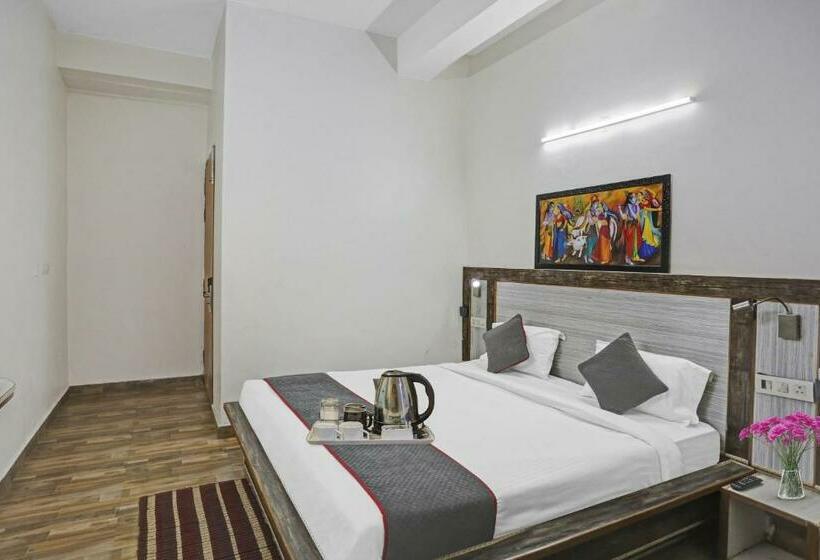 בית מלון כפרי Townhouse 1037 Gn Stay