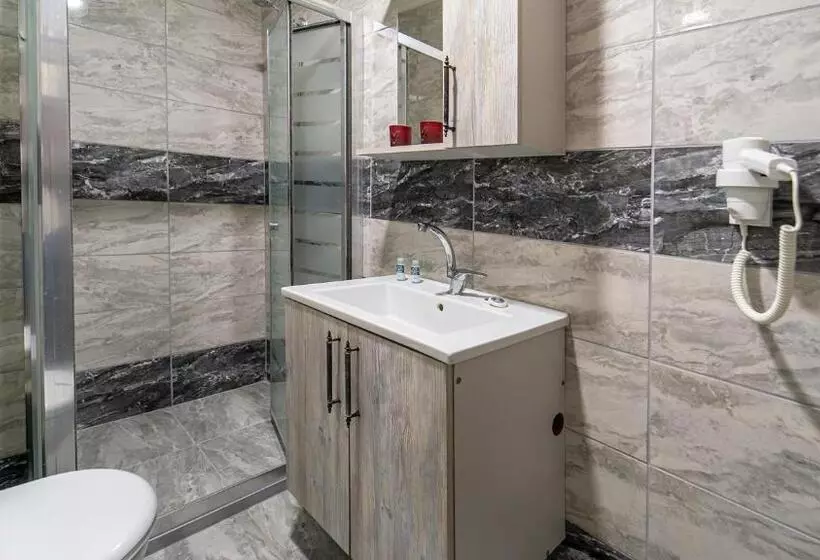 Kumbağ şehri̇ Saray Apart Otel