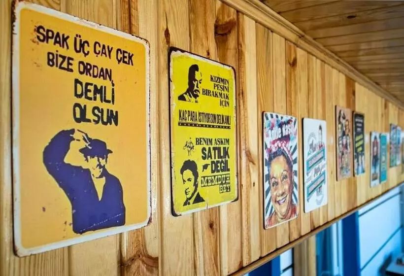 Kumbağ şehri̇ Saray Apart Otel