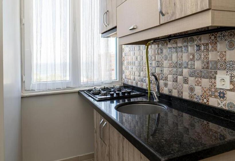 Kumbağ şehri̇ Saray Apart Otel