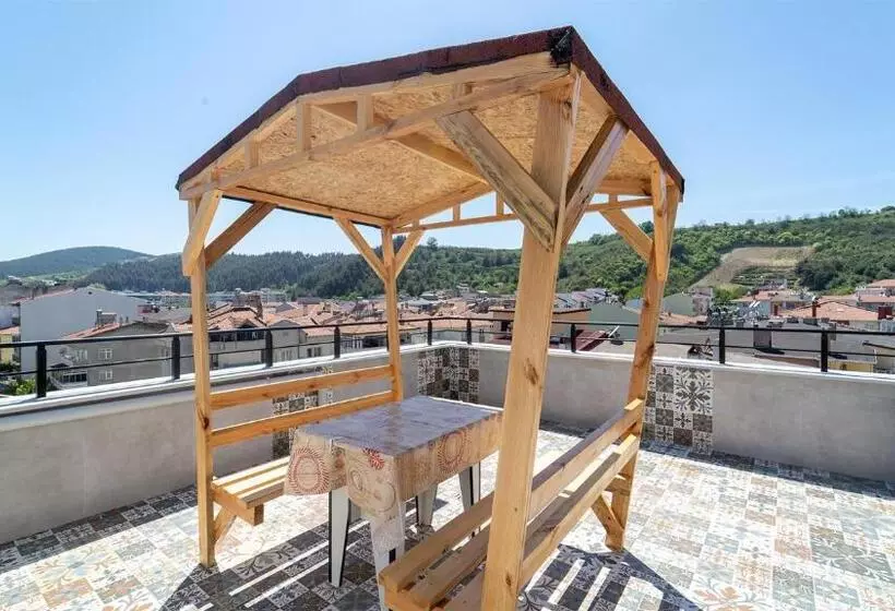 Kumbağ şehri̇ Saray Apart Otel