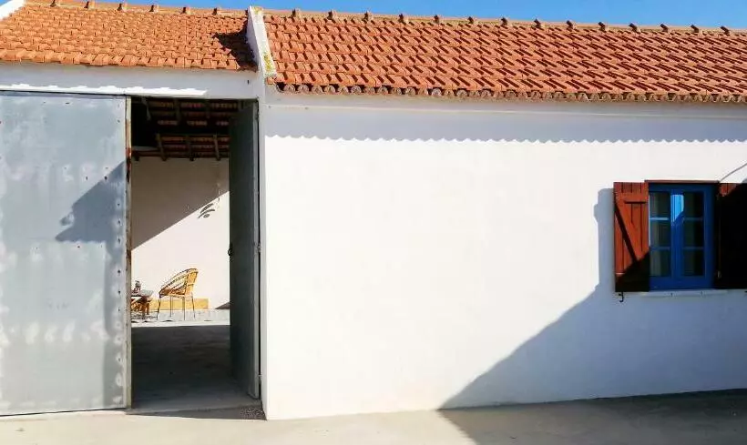 Majatalo Bloomoon House