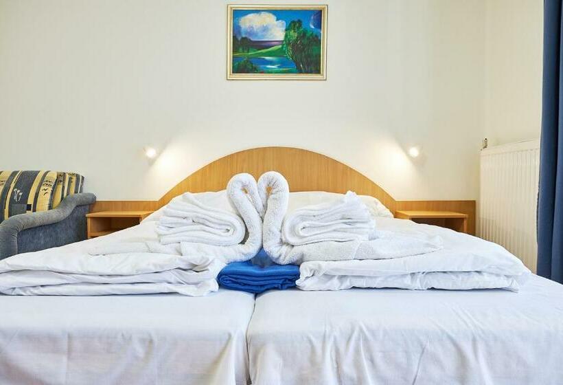 Pensionat Nimród Vendégház