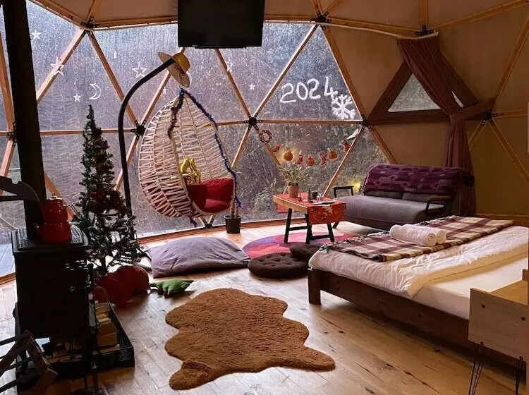 تختخواب و صبحانه North Dome & Suite