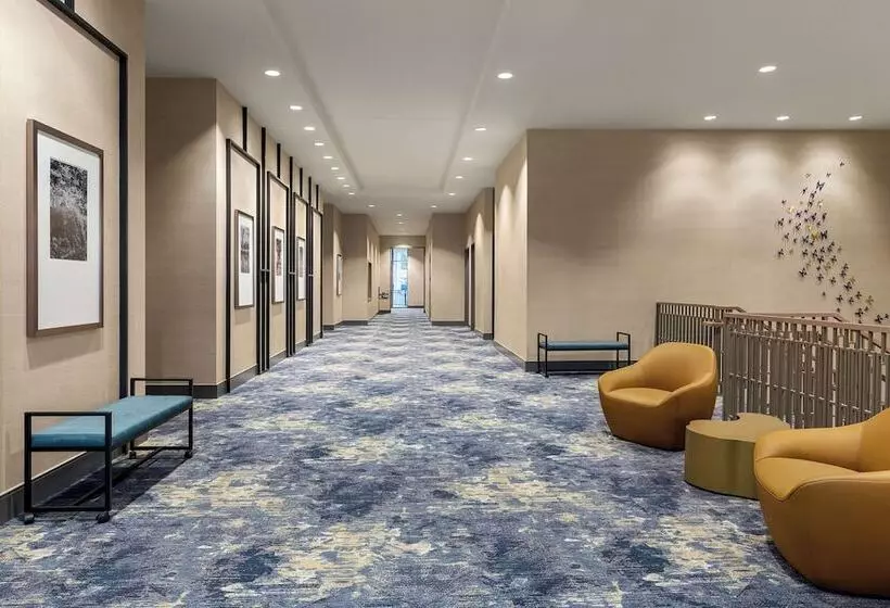 هتل Hilton Garden Inn Nashville West End Avenue