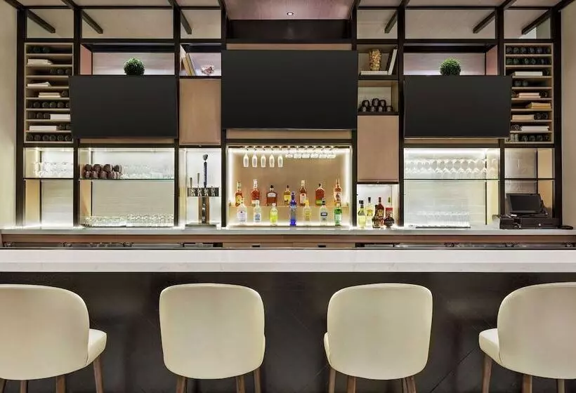 هتل Hilton Garden Inn Nashville West End Avenue