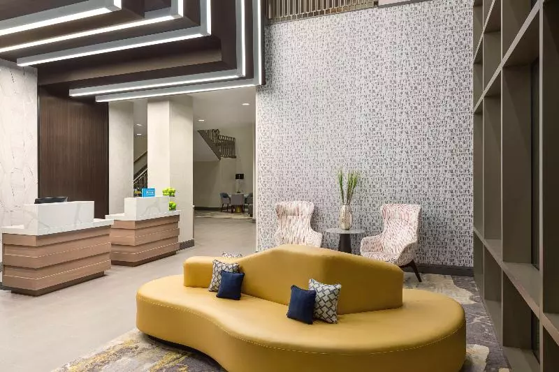 هتل Hilton Garden Inn Nashville West End Avenue