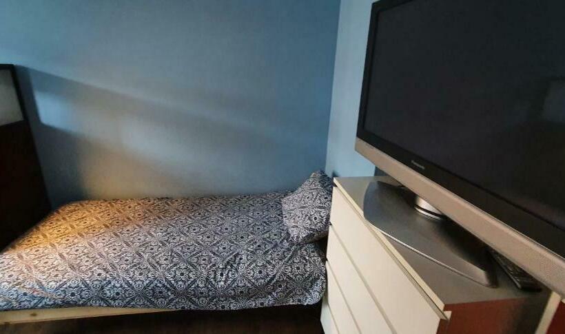 Pensione Room With 2 Separated Beds