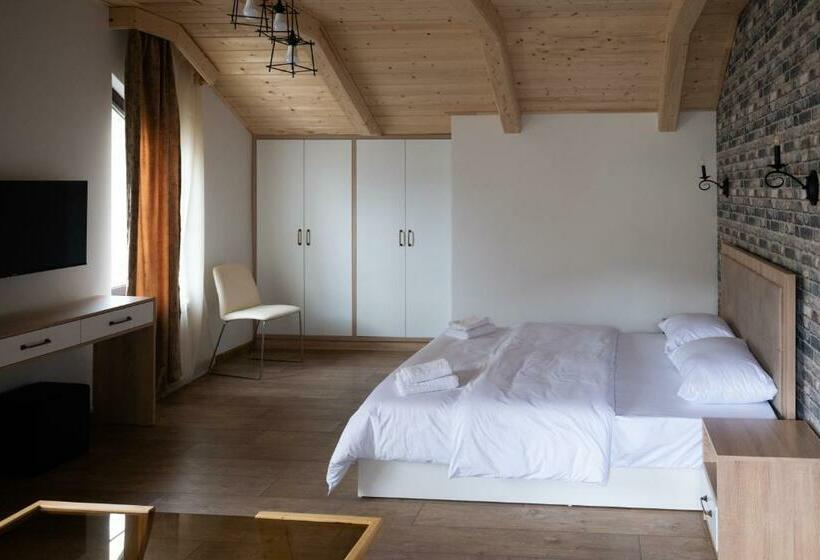 住宿加早餐  Dilvar