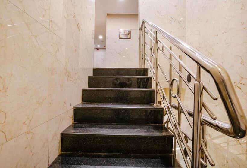 Fabhotel Vertigo Suites Nr Bkc