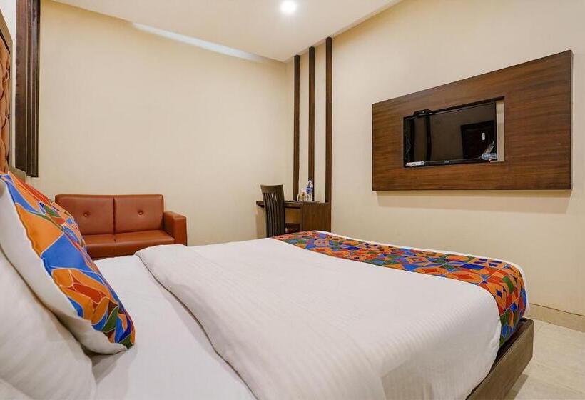Fabhotel Vertigo Suites Nr Bkc