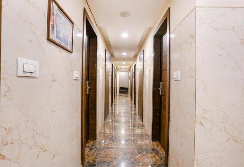 Fabhotel Vertigo Suites Nr Bkc