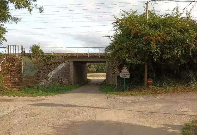 Gite De Vauvressix Proche Plage De La Loire