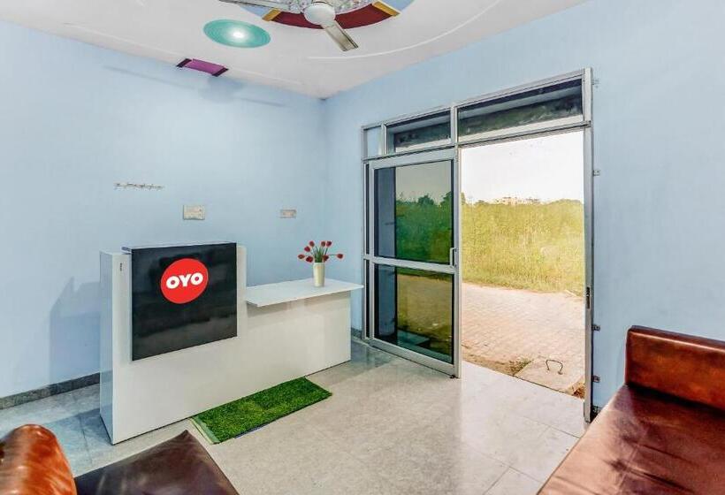 Hotel Flagship K D Guest House