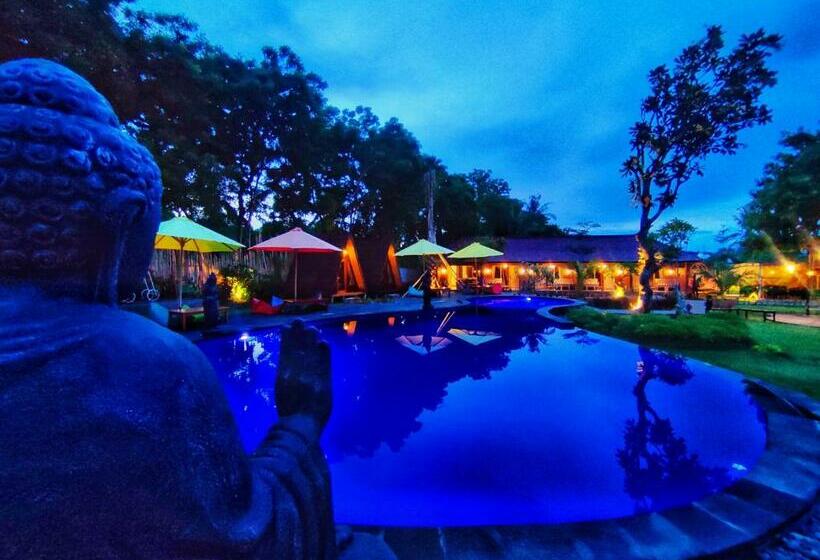 בית מלון כפרי Taman Bidadari Eco Wellness