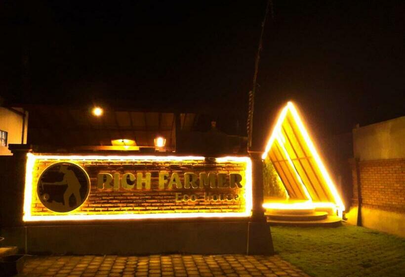 בית מלון כפרי Taman Bidadari Eco Wellness