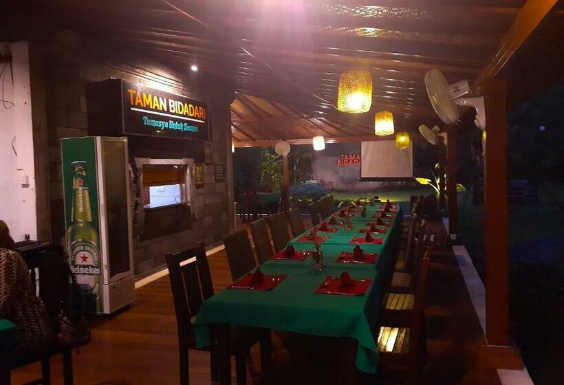 בית מלון כפרי Taman Bidadari Eco Wellness