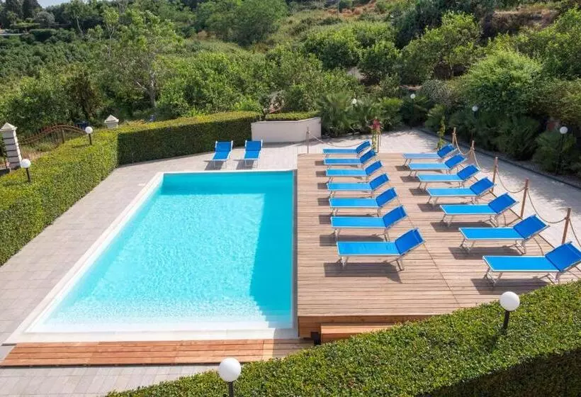 هتل Zahra Agriturismo