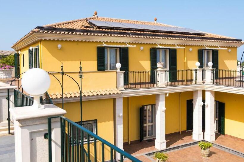 Отель Zahra Agriturismo