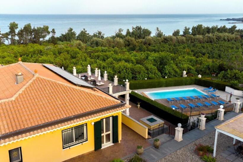 Отель Zahra Agriturismo