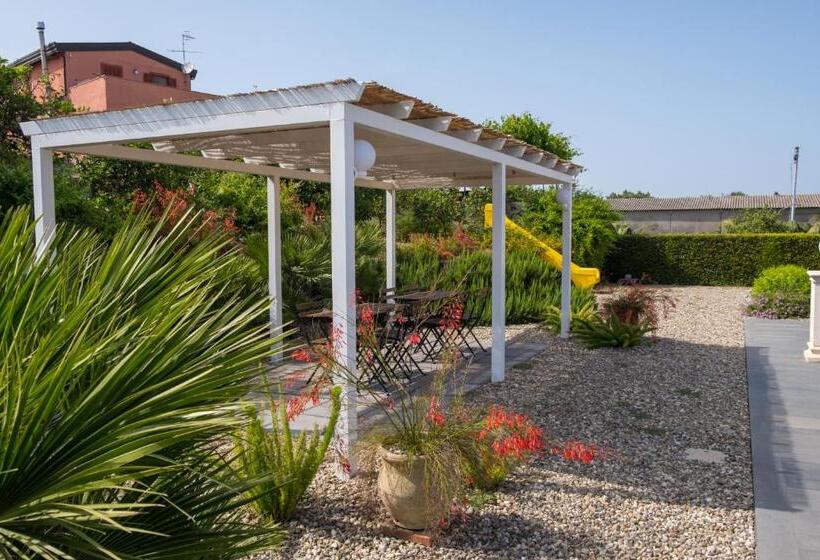 Отель Zahra Agriturismo