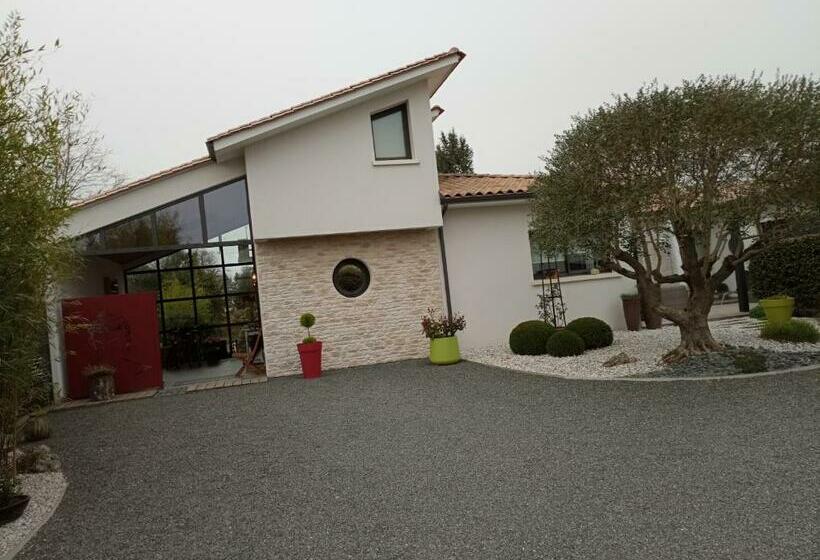 פנסיון Les Kiwis