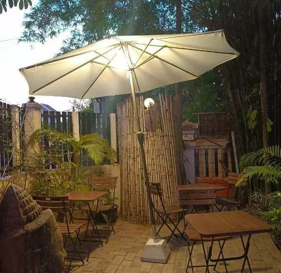 ペンション Secret Garden Homestay