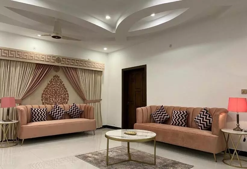 پانسیون The Gateway Islamabad