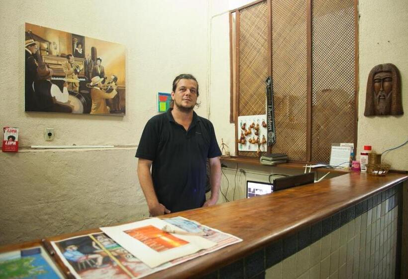 הוסטל Pousada Solar Dos Romanos