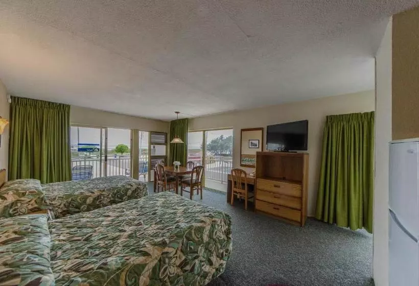 Attache Motel
