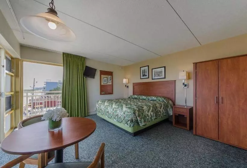 Attache Motel