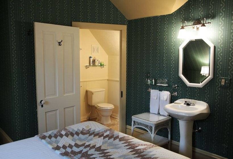 مبيت وإفطار The Ludington House