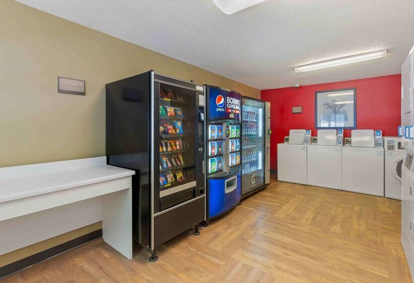 Hotel Extended Stay America Select Suites   Greensboro   Wendover Ave   Big Tree Way