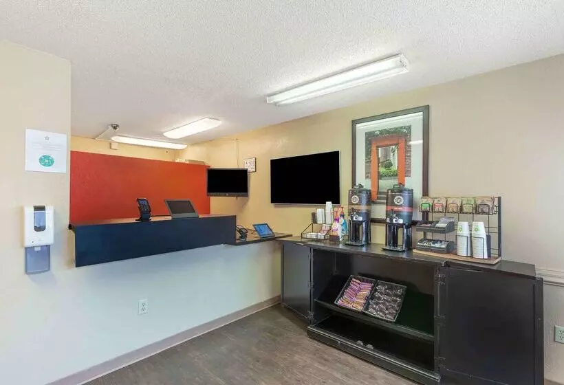 酒店 Extended Stay America Select Suites Greensboro Wendover Ave Big Tree Way