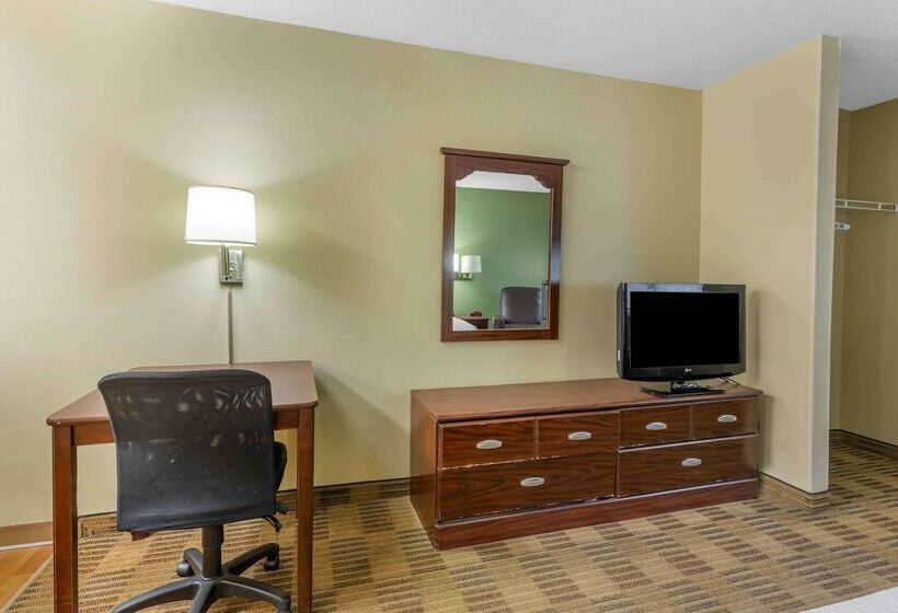 Hotel Extended Stay America Select Suites   Greensboro   Wendover Ave   Big Tree Way