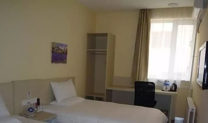 Otel Hanting Express Gangwan Square   Dalian