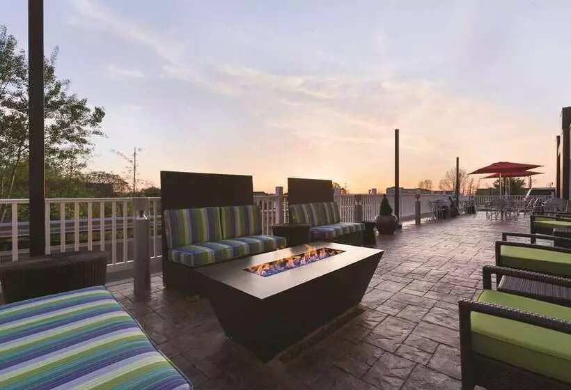 ホテル Home2 Suites By Hilton Erie, Pa