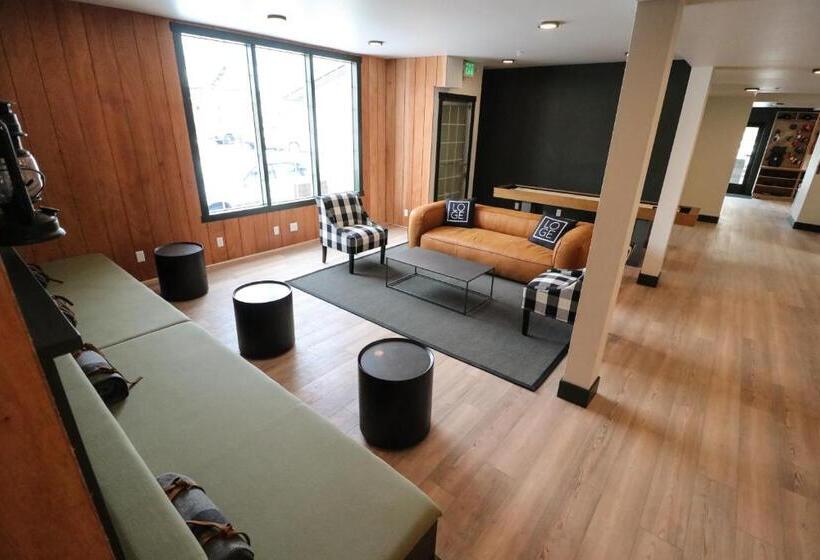 هتل Loge Leavenworth Downtown