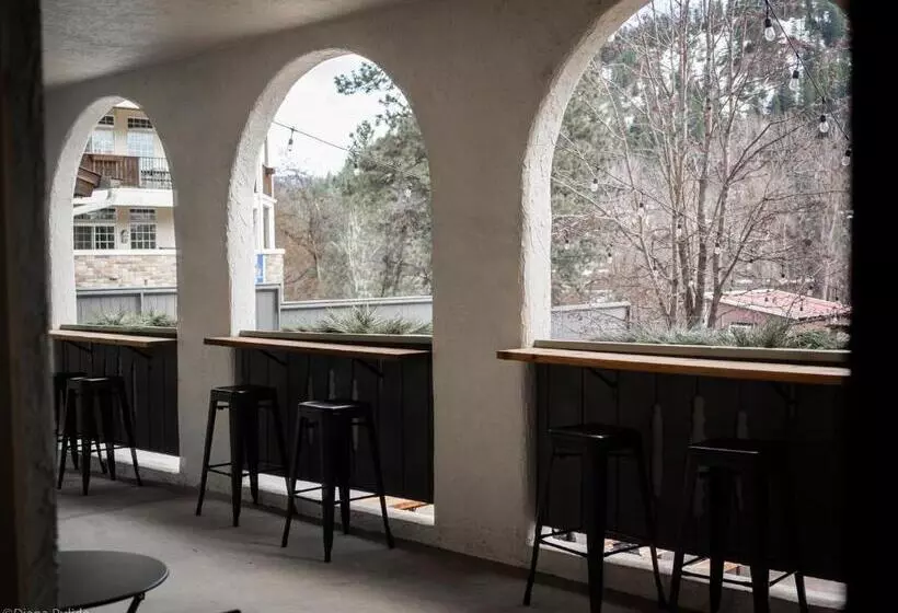 בית מלון כפרי Loge Leavenworth Downtown