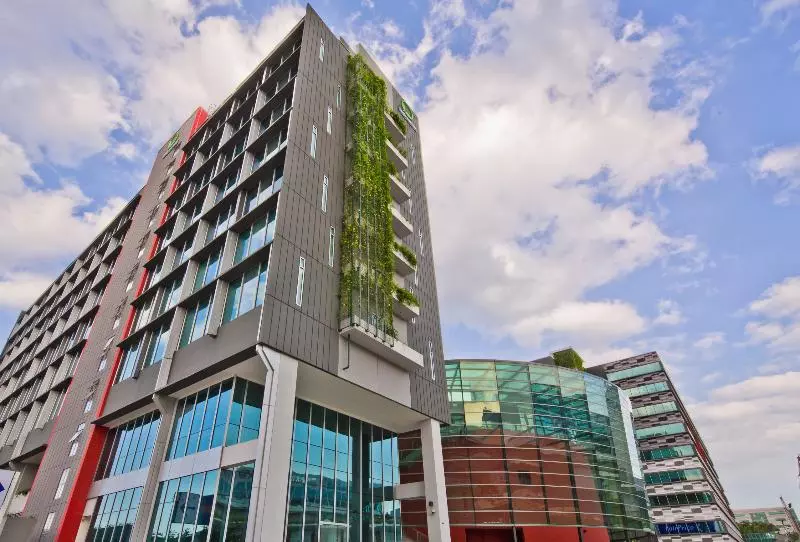 هتل Park Avenue Changi