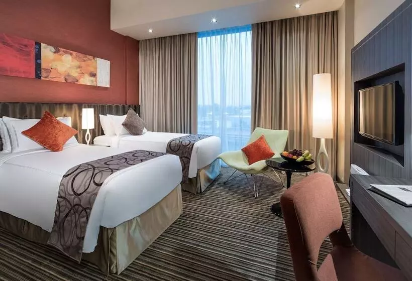 هتل Park Avenue Changi