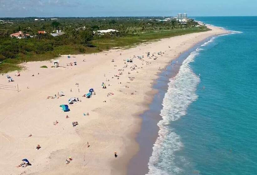 호텔 Seaspray Surf Lodge