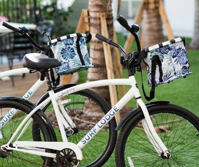 호텔 Seaspray Surf Lodge